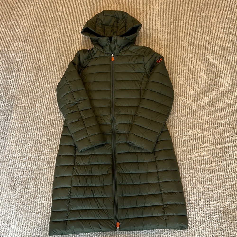 Like new Save the Duck ultra light jacket